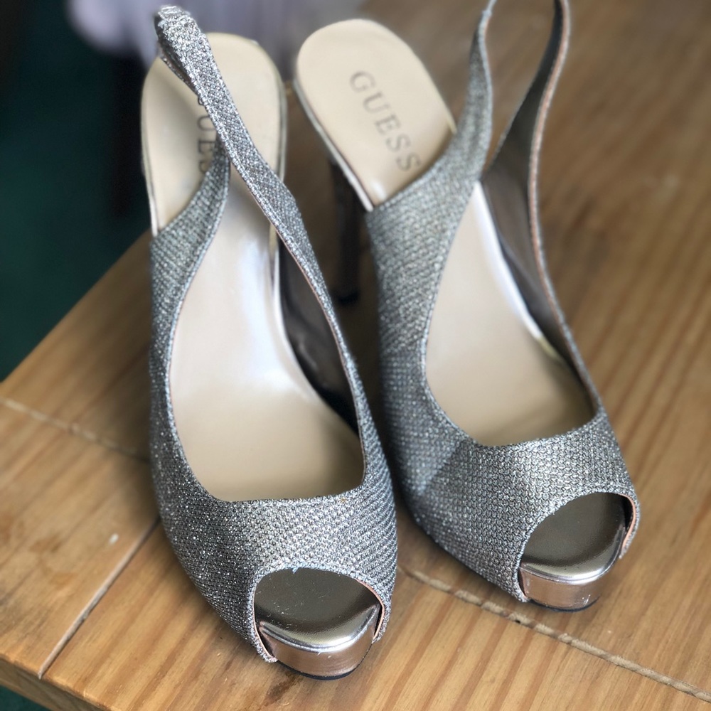 Guess Gayla Silver Slingback Peep Toe Pumps 8.5M